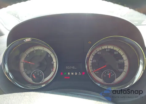 2018 Dodge Grand Caravan Sxt z USA, uszkodzony, nr VIN 2C4RDGCG8JR136977